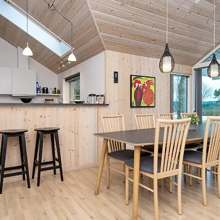 Three-bedroom In Silkeborg 3 *